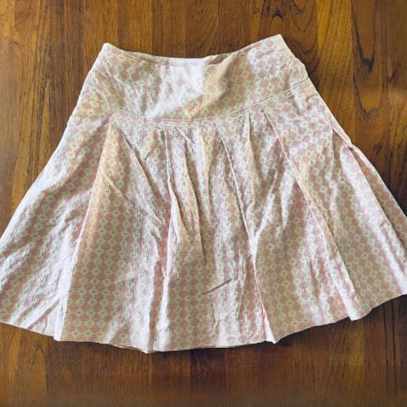 BCBG Max Azria Pink Mini Skirt Tweed, Pleated - Size 8 - Picture 2 of 4